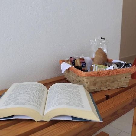 Pachaina Dioni Lux Inn 2 מראה חיצוני תמונה