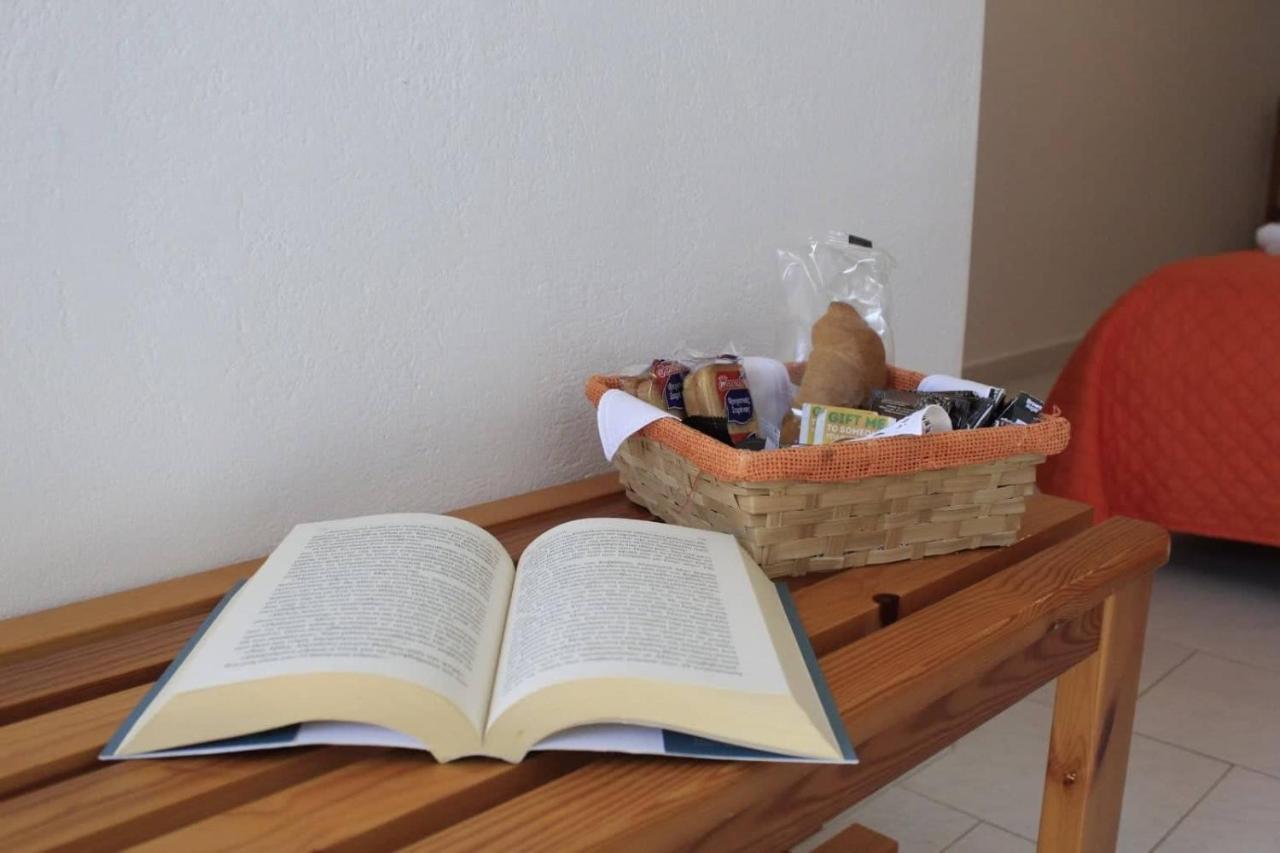 Pachaina Dioni Lux Inn 2 מראה חיצוני תמונה