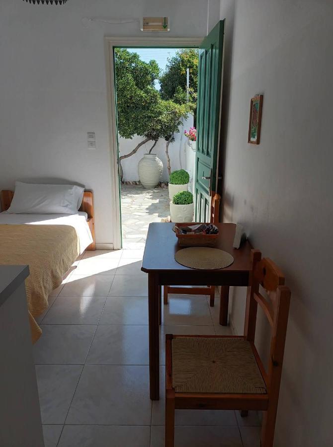 Pachaina Dioni Lux Inn 2 מראה חיצוני תמונה