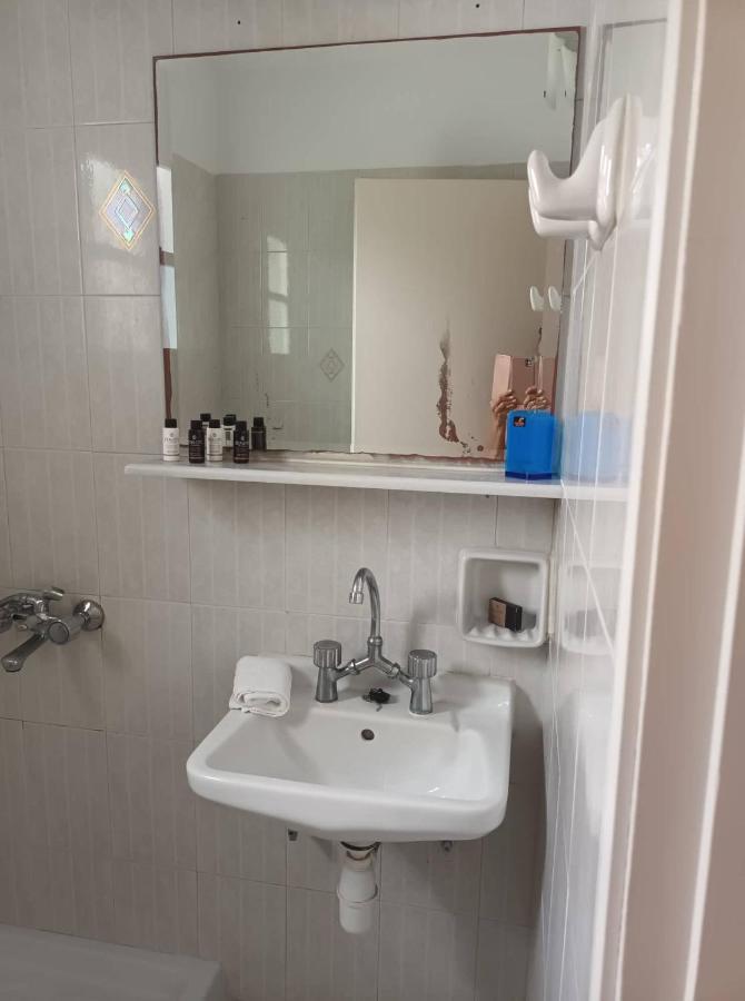 Pachaina Dioni Lux Inn 2 מראה חיצוני תמונה