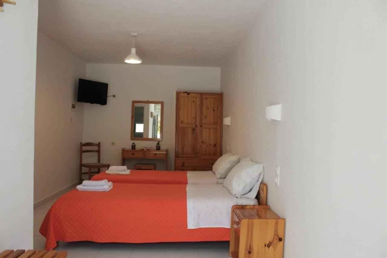 Pachaina Dioni Lux Inn 2 מראה חיצוני תמונה