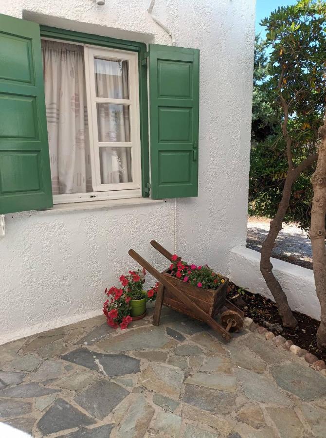 Pachaina Dioni Lux Inn 2 מראה חיצוני תמונה