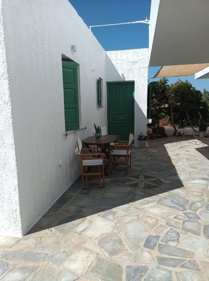 Pachaina Dioni Lux Inn 2 מראה חיצוני תמונה
